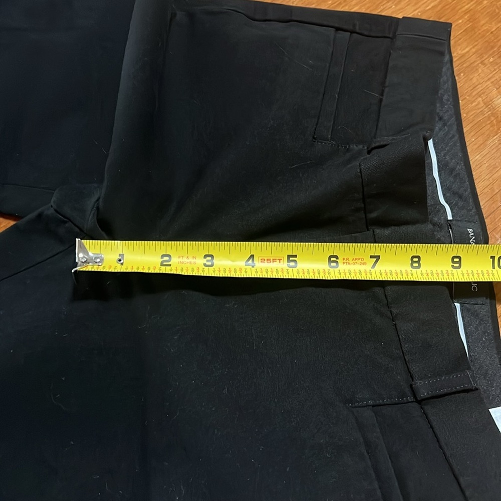 Banana Republic Black Sloan Minimalist‎ Tapered Cropped  Pants Size 8 Office - Picture 9 of 10